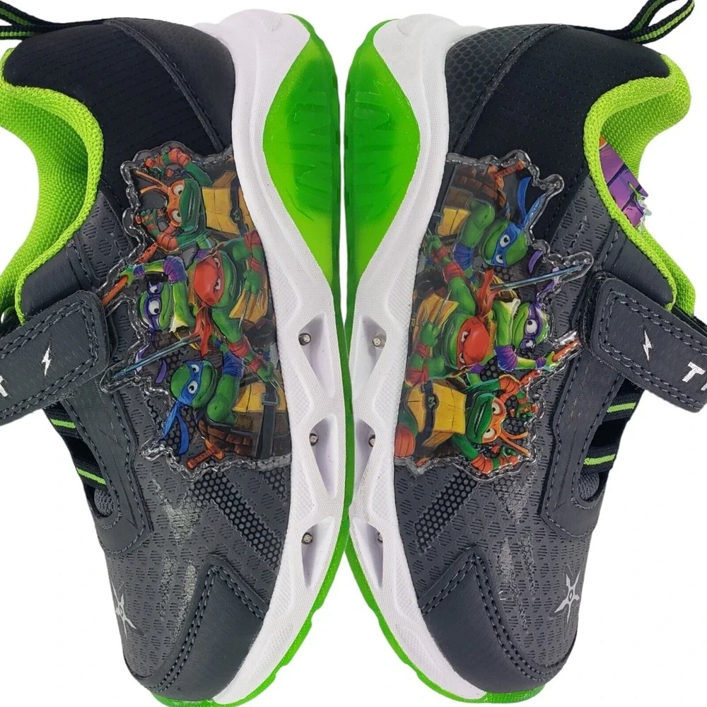 TMNT Teenage Mutant‎ Ninja Turtles Boys Sneakers Toddlers Size 8 Light-up Shoes
